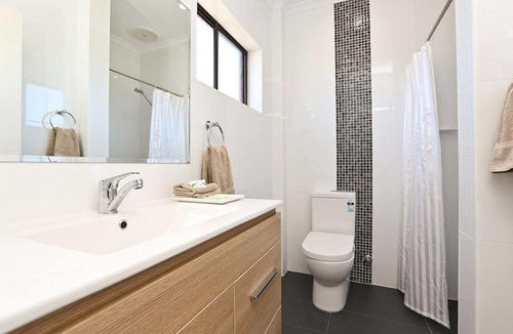 Morphettville Motor Inn Glenelg Extérieur photo